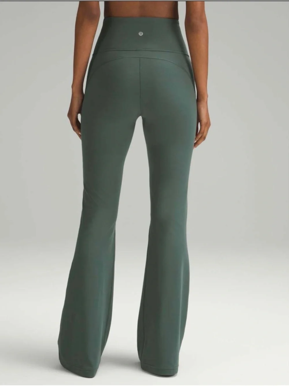 Lululemon Groove SHR Flare Pant Size 4 Dark Forest